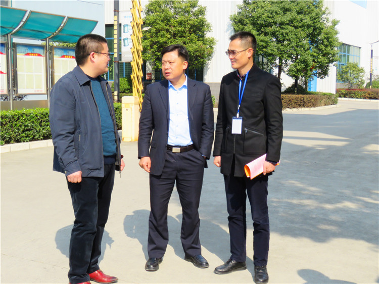 14888560352686.jpg IMG_7347.jpg