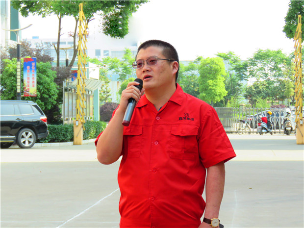 合影 講話 (5)_副本.jpg