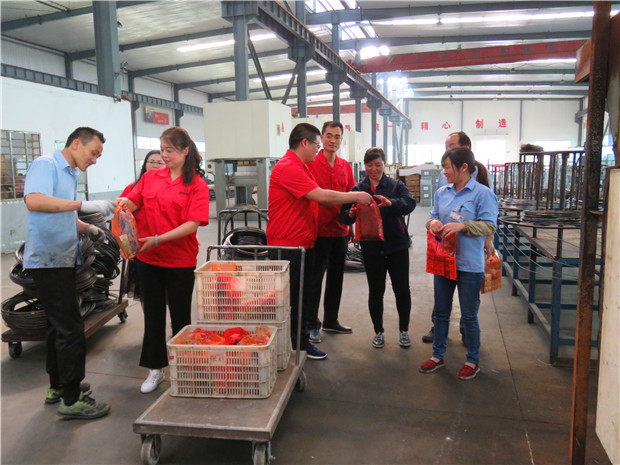 五一慰問 (2).jpg